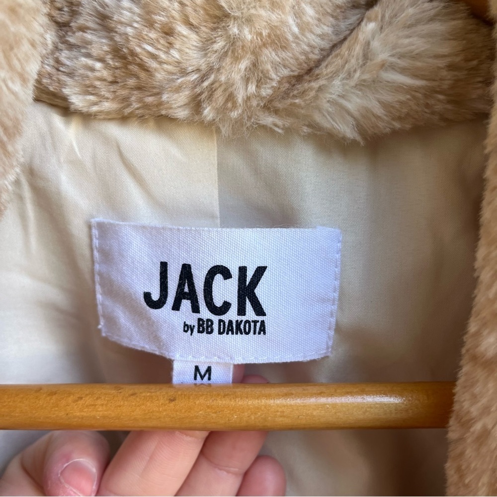 BB Dakota Faux Fur Cream Jacket - Picture 2 of 3